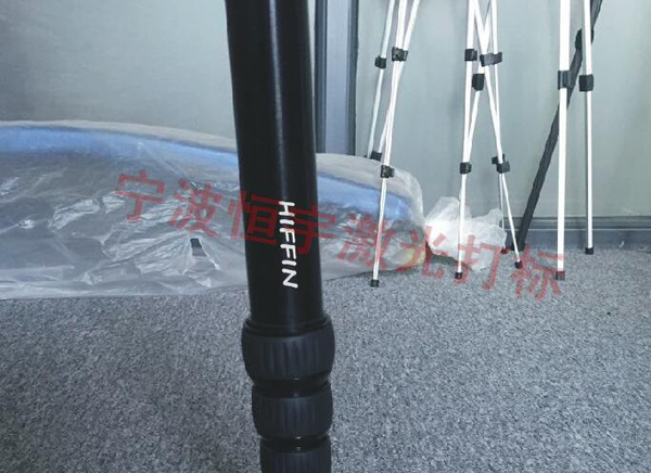 五金产品镭射打标